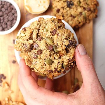 Vegan and gluten-free breakfast cookies