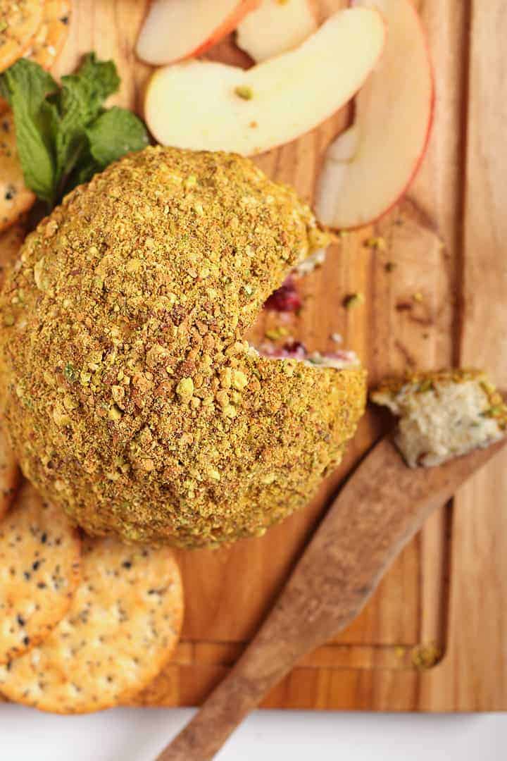 Vegan Cheeseball on a cutting board