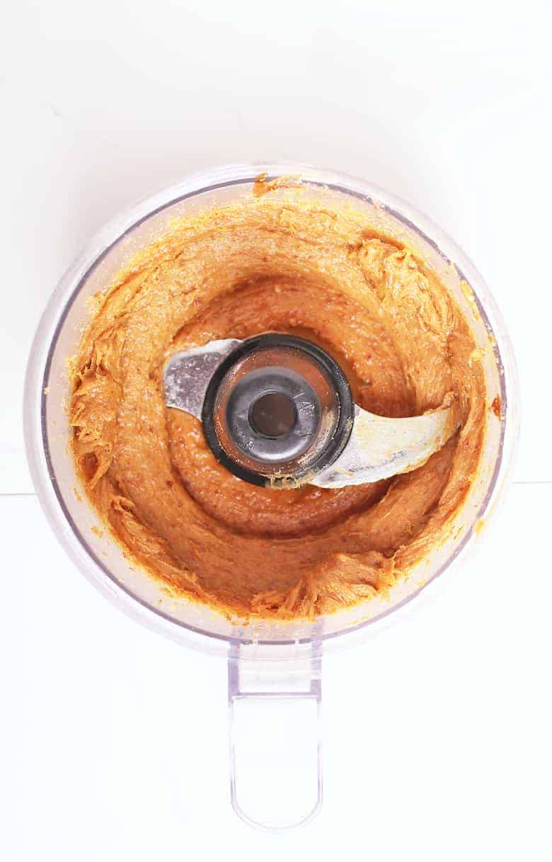 Creamy peanut butter in food processor