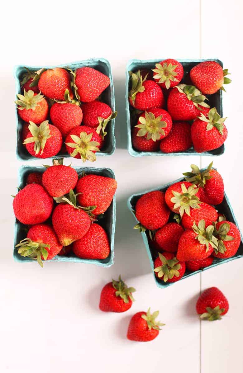 4 hallocks of strawberries